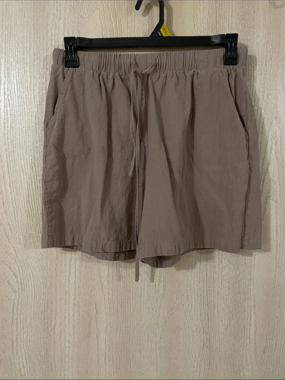 Everyday Elastic Waist Athletic Shorts - Taupe